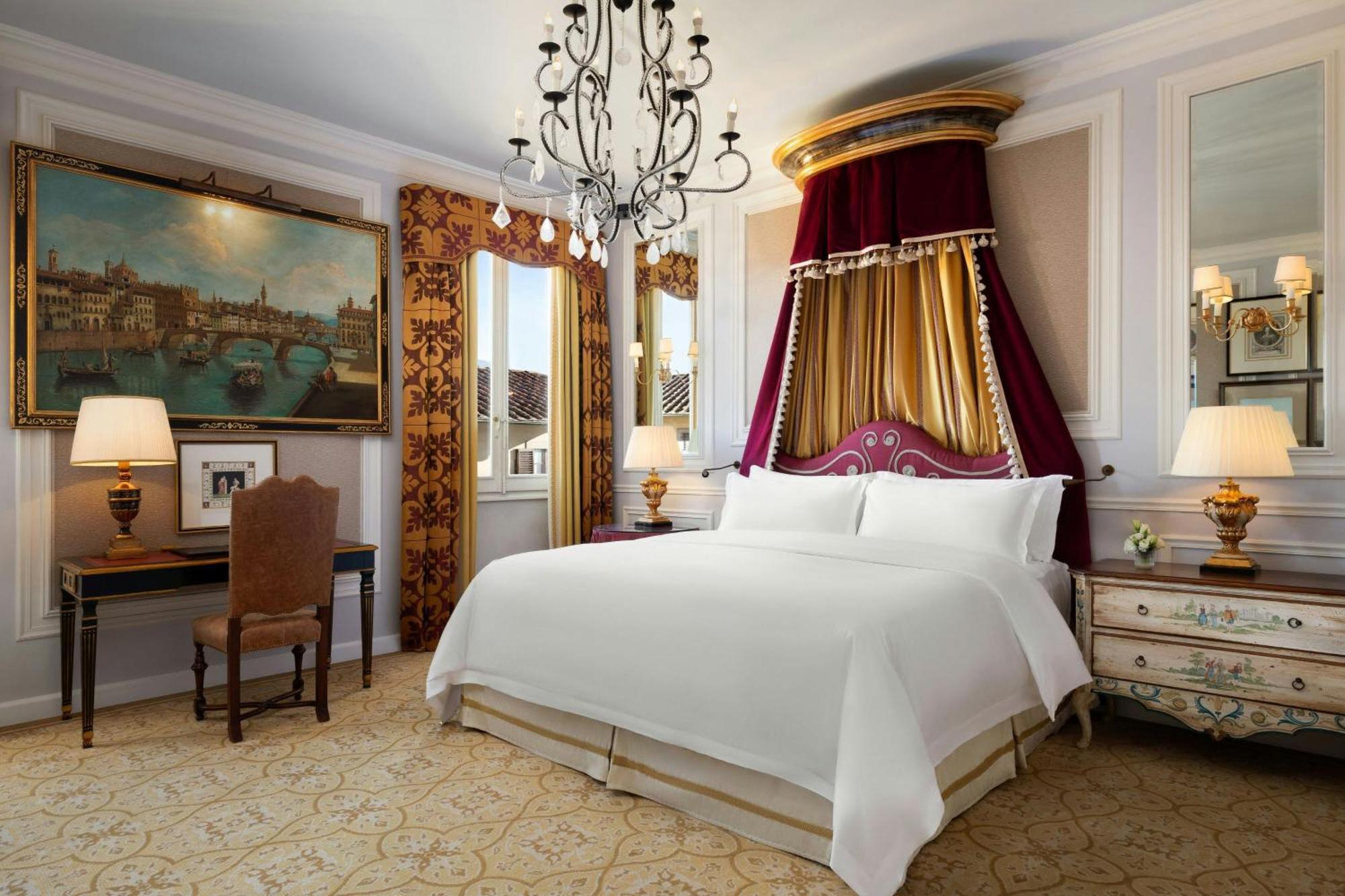 Hotel The St. Regis 5*